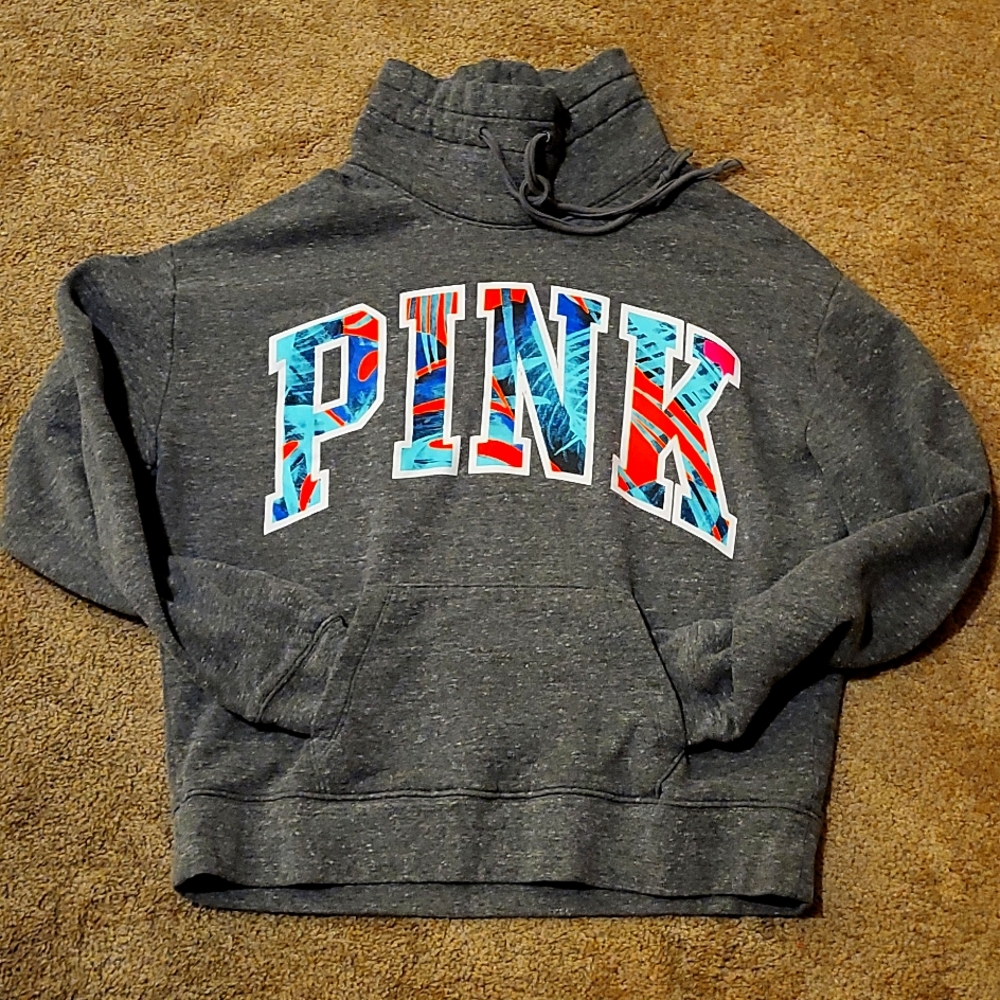 Pink high neck sweatshirt with pockets and drawstrings